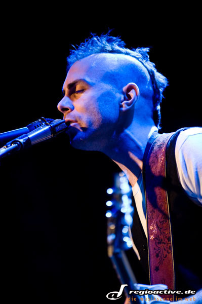 Asaf Avidan & The Mojos (live in Köln, 2010)