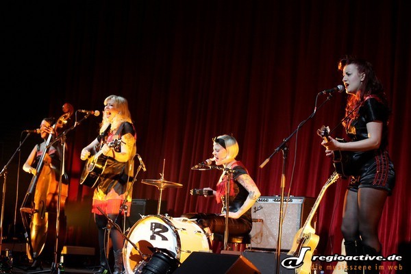 The Runaway Brides (live in Mannheim, 2010)